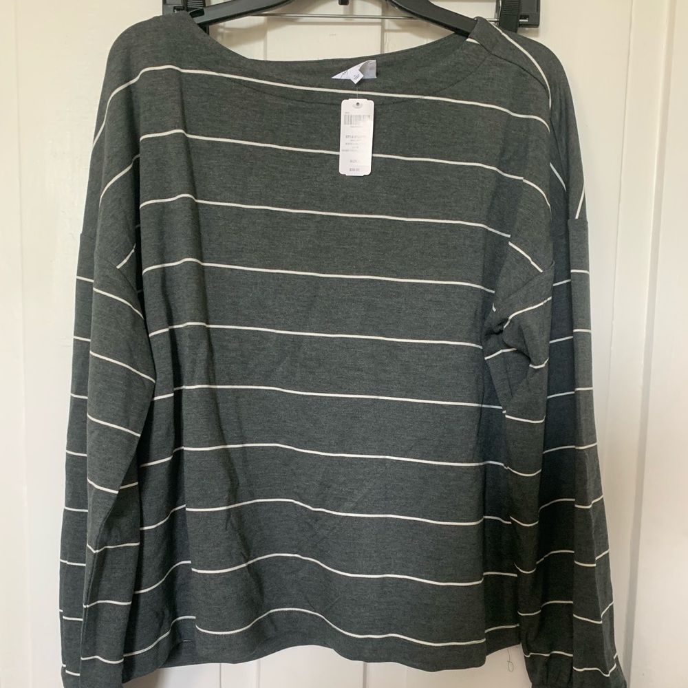 NWT Soma boat neck pullover. 
Size Large
